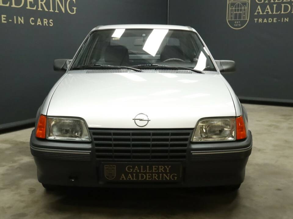 Afbeelding 22/50 van Opel Kadett 2,0i GSi (1988)