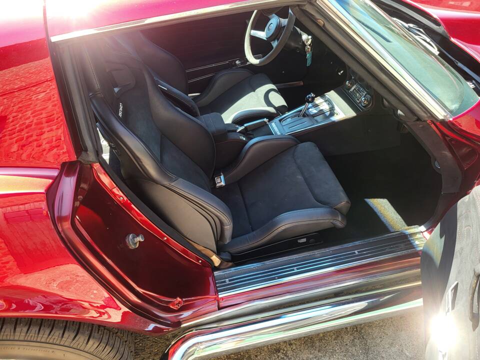 Bild 24/25 von Chevrolet Corvette Stingray (1975)