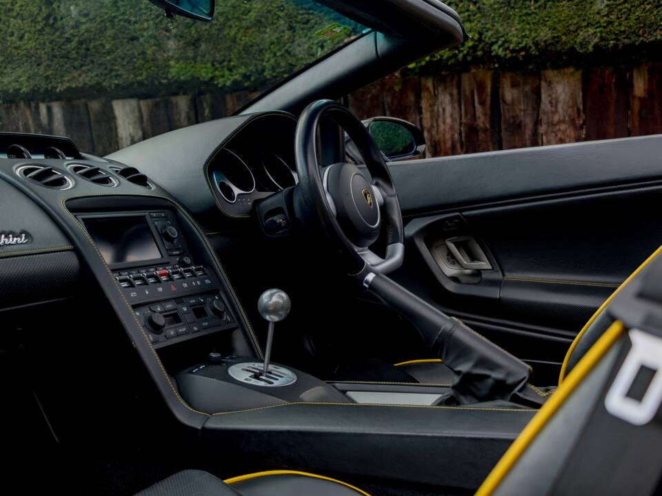 Afbeelding 93/99 van Lamborghini Gallardo (2007)