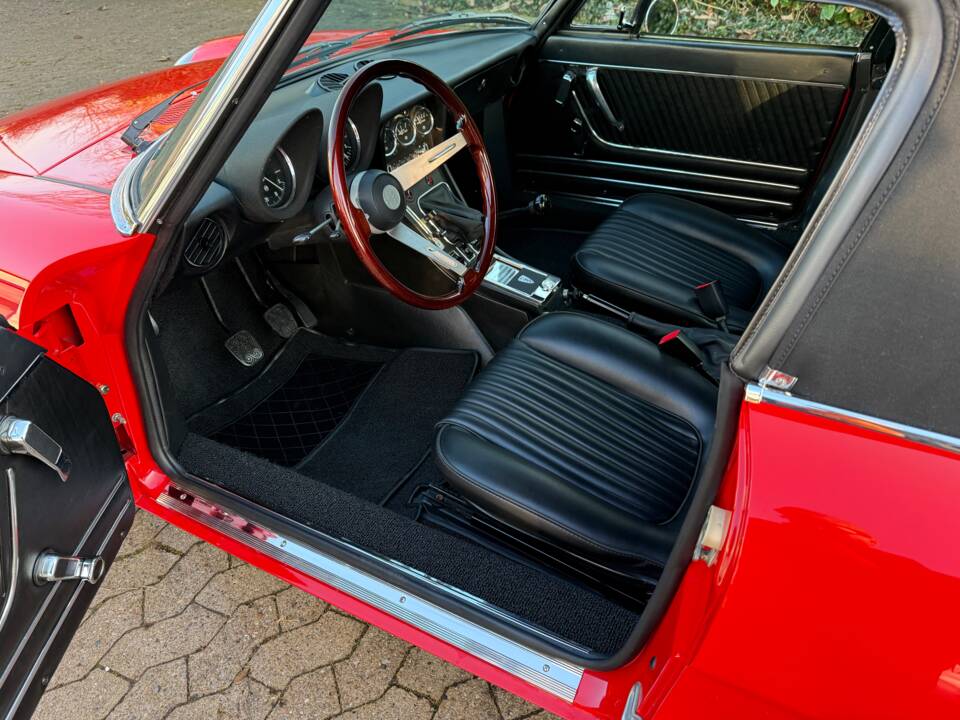 Immagine 3/54 di Alfa Romeo Spider Veloce 2000 (1977)