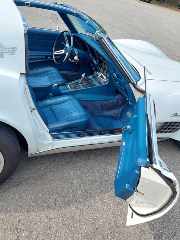 Bild 17/33 von Chevrolet Corvette Stingray (1971)