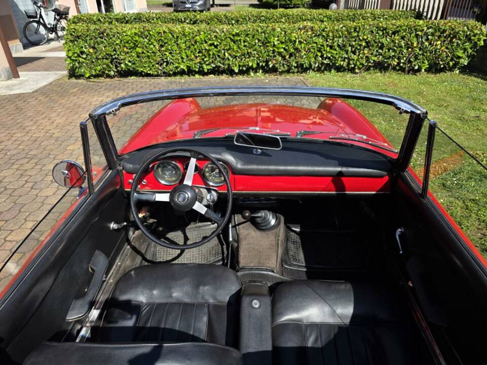Image 5/29 of FIAT 1500 (1965)
