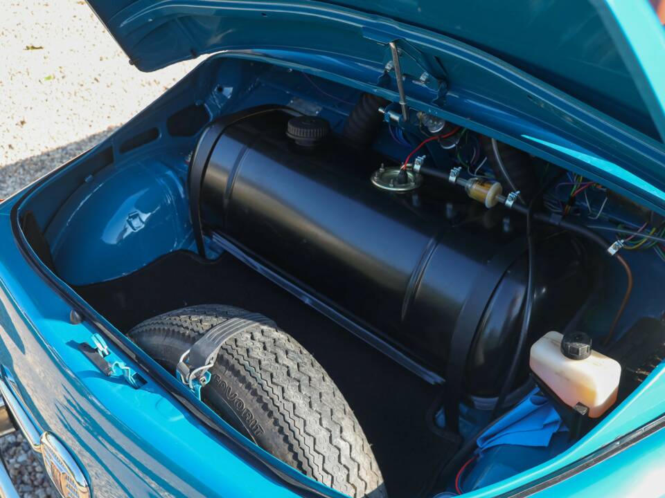 Bild 13/50 von FIAT 500 Moretti Minimaxi (1973)