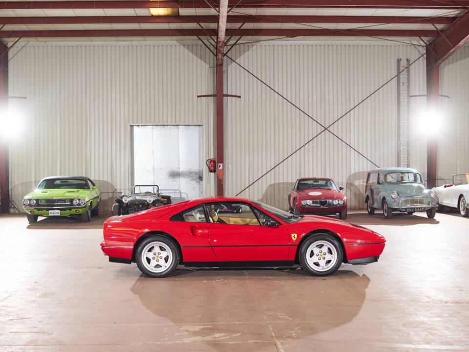 Image 4/79 of Ferrari 328 GTB (1985)