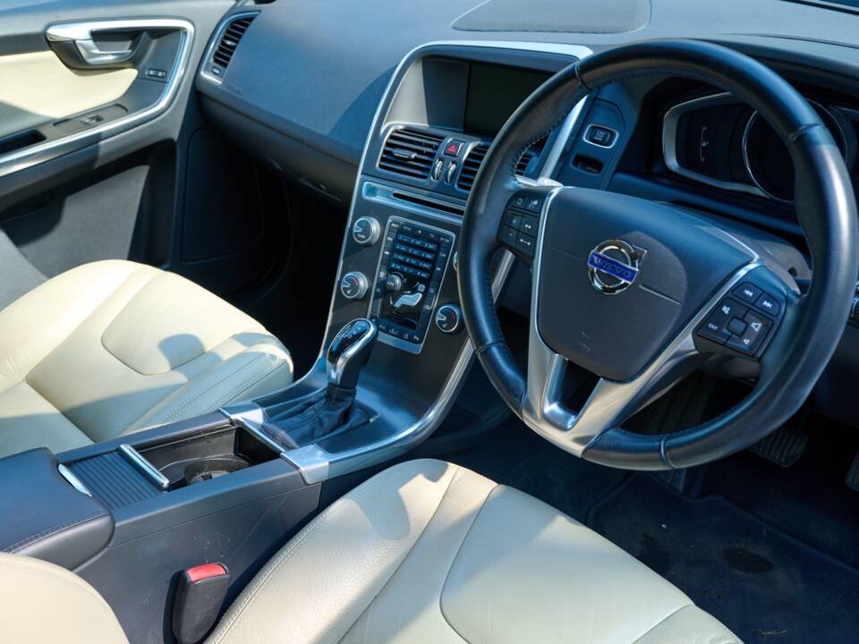 Image 4/50 of Volvo XC60 T5 (2013)