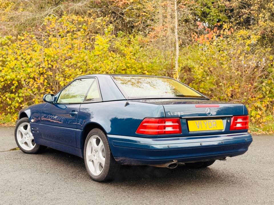 Image 10/18 of Mercedes-Benz SL 280 (1999)
