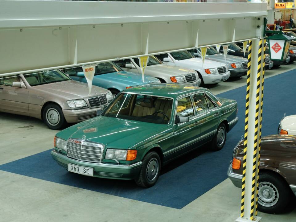 Bild 5/50 von Mercedes-Benz 260 SE (1990)