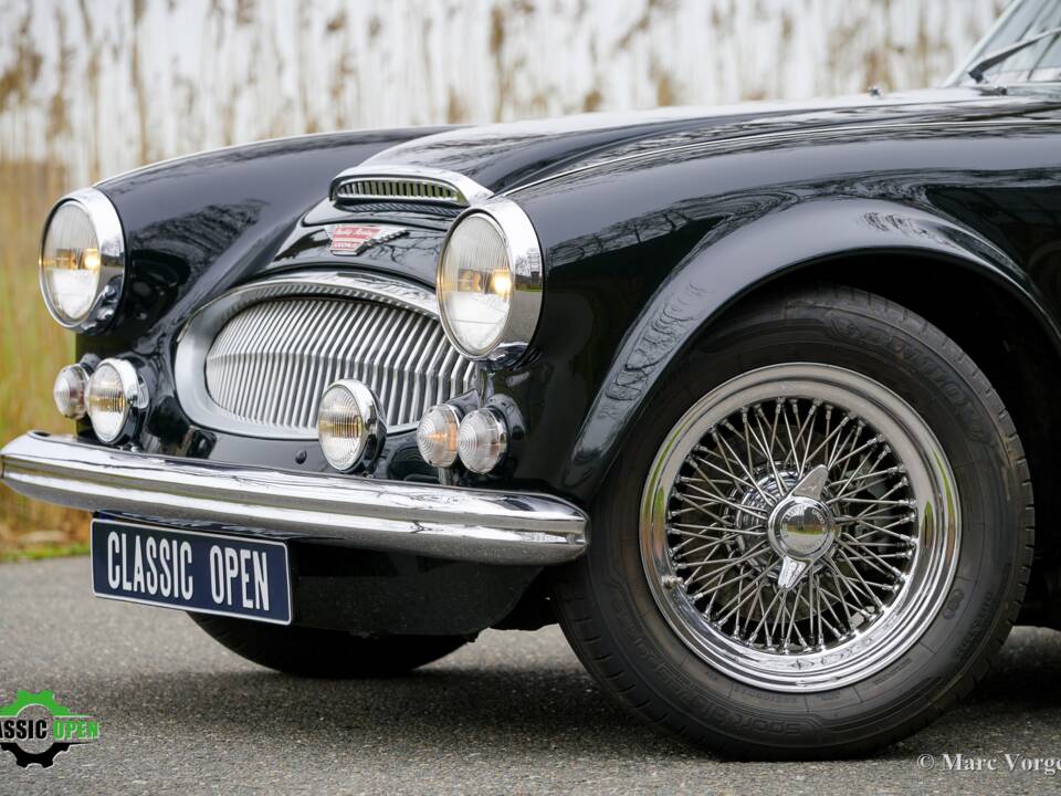 Image 24/44 de HMC Mk IV (1998)