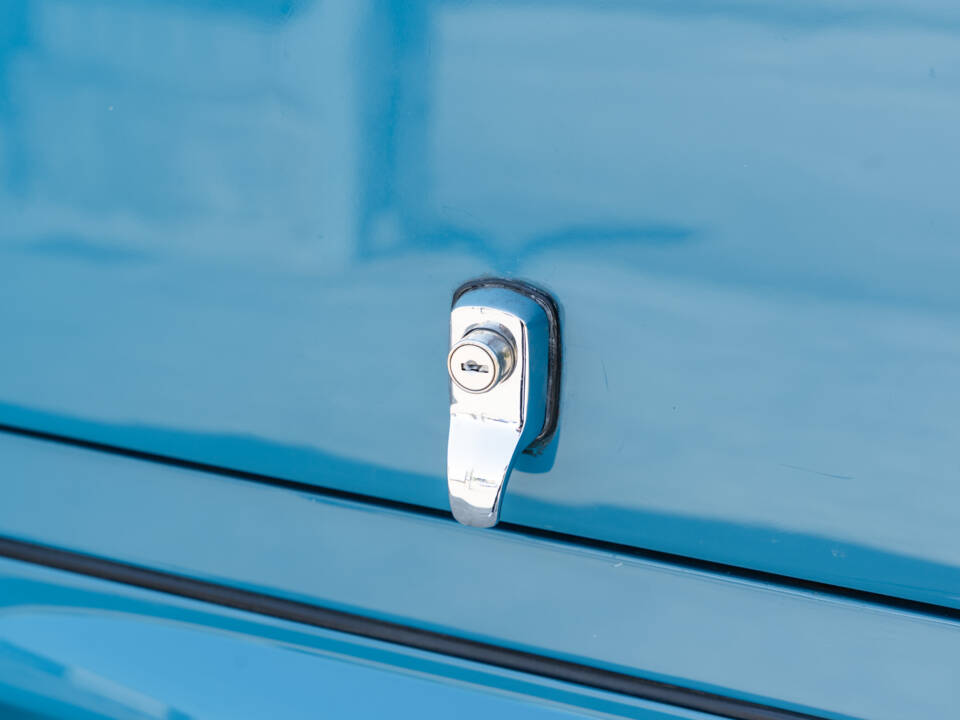 Image 31/89 of Volkswagen T1 Samba (1966)