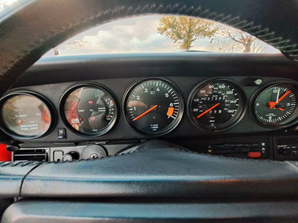 Bild 19/31 von Porsche 911 Carrera 3.2 (WTL) (1987)