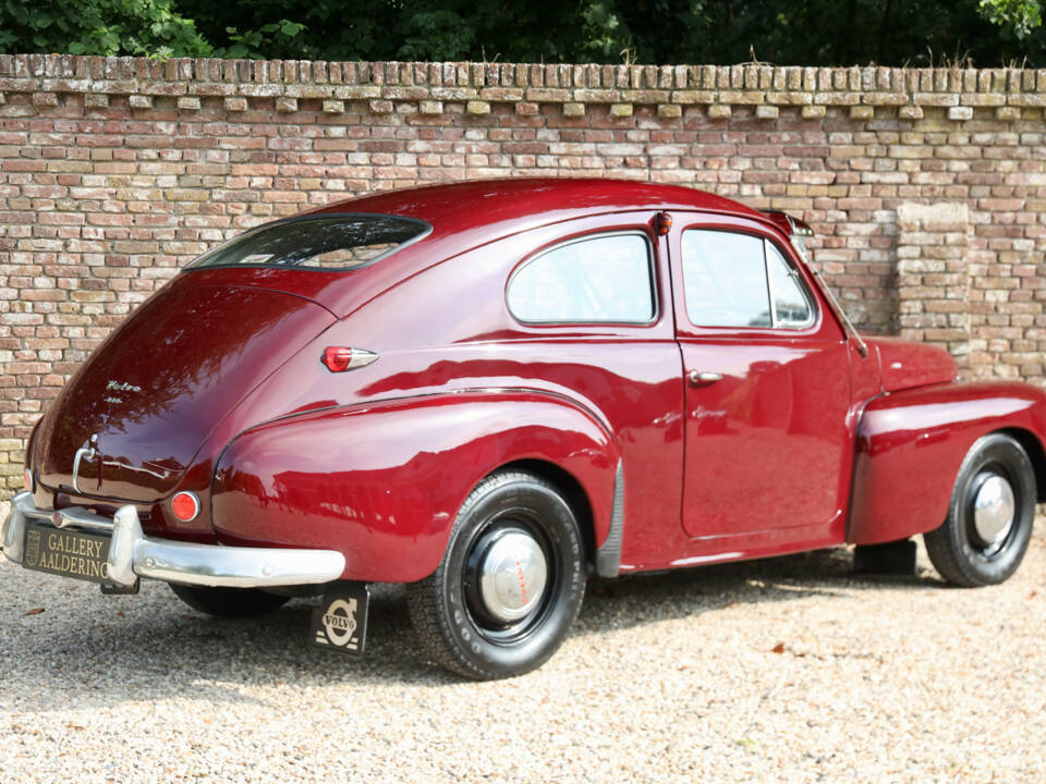 Bild 2/50 von Volvo PV 444 (1955)