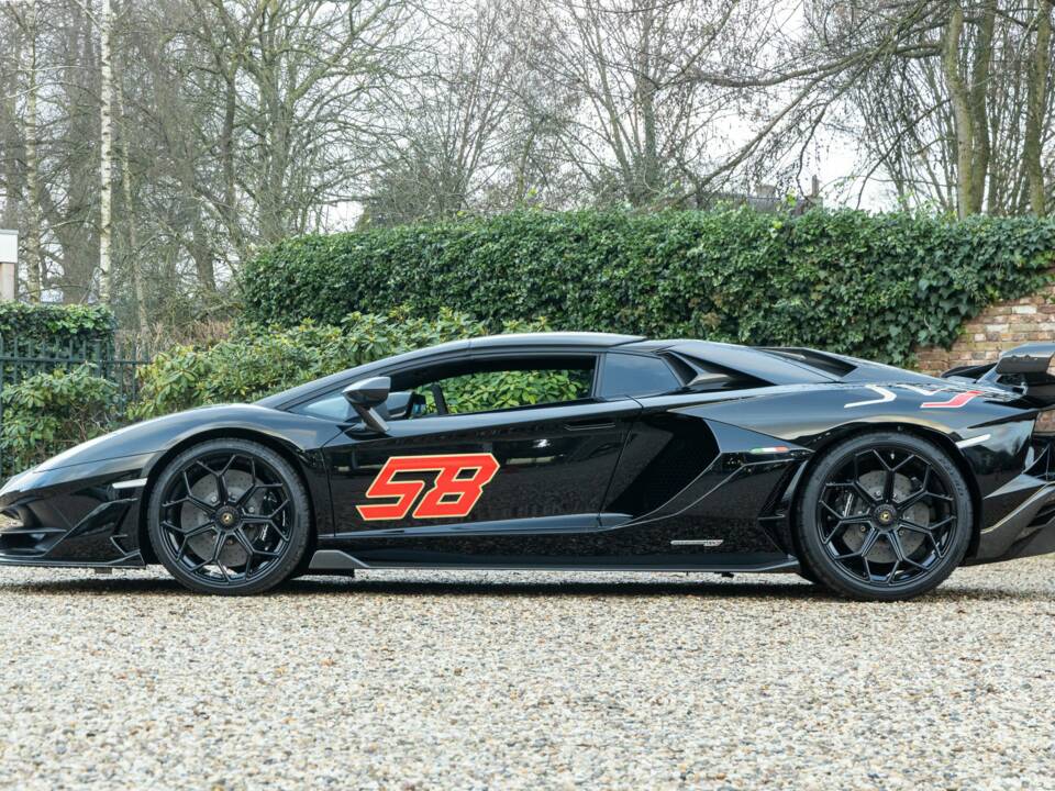 Bild 8/50 von Lamborghini Aventador LP 770-4 SVJ Roadster (2020)