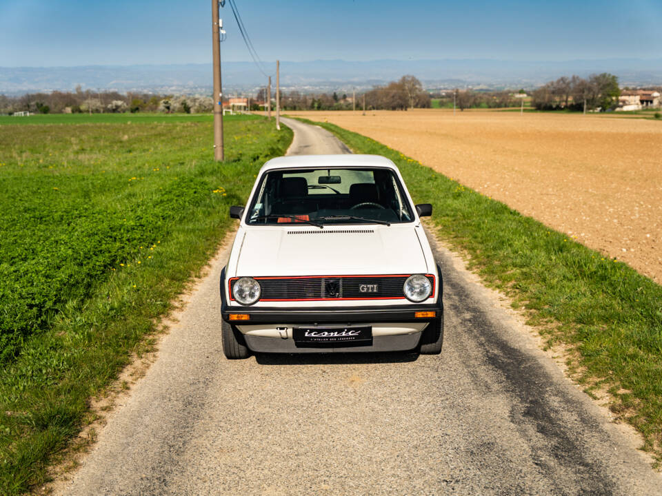 Afbeelding 4/58 van Volkswagen Golf I GTI 1.6 (1982)