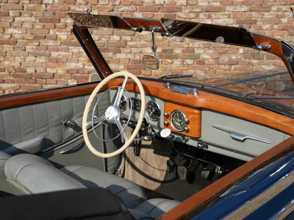 Immagine 32/50 di Mercedes-Benz 170 S Cabriolet A (1949)
