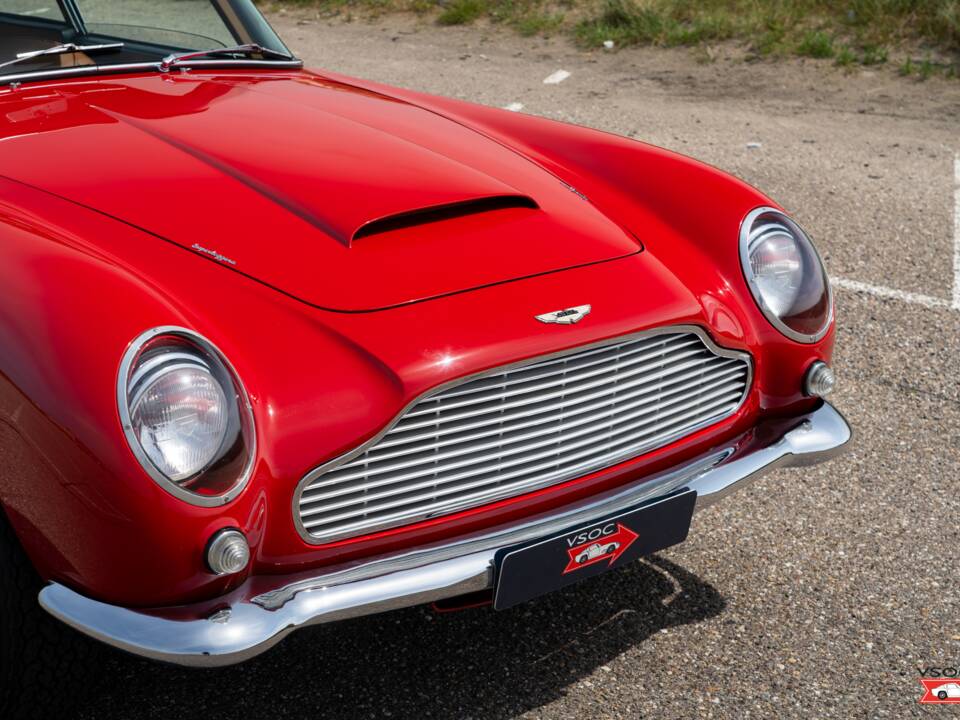Bild 28/42 von Aston Martin DB 4 Vantage (1963)