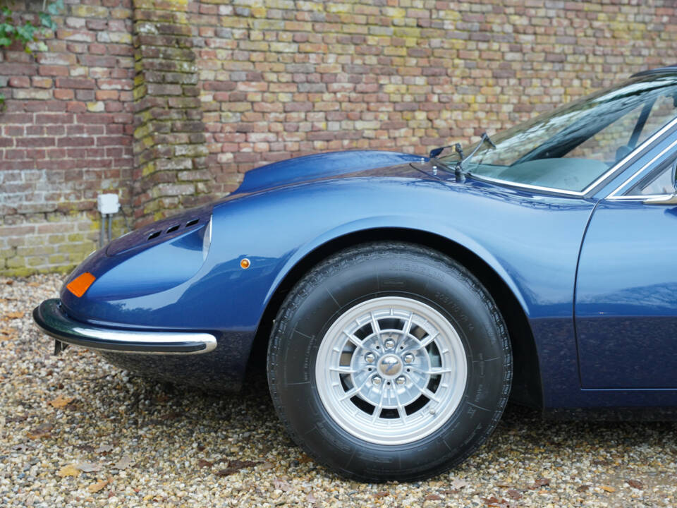 Immagine 29/50 di Ferrari Dino 246 GT (1972)