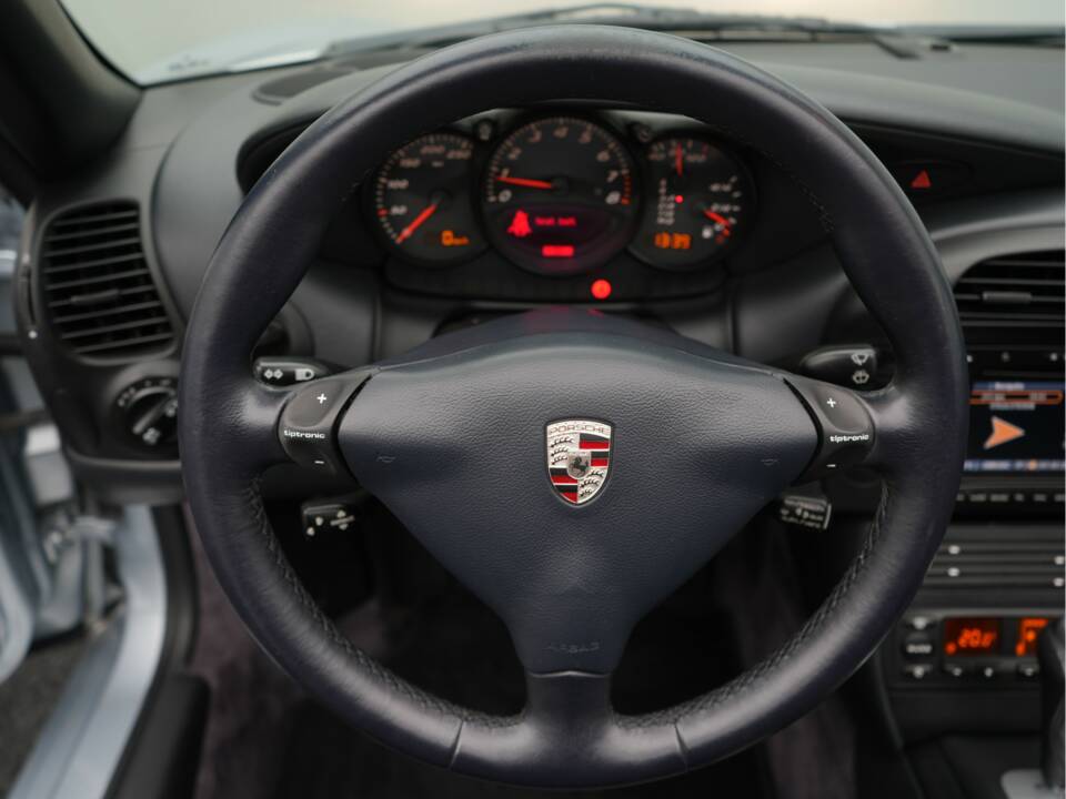Image 10/45 de Porsche Boxster (2003)