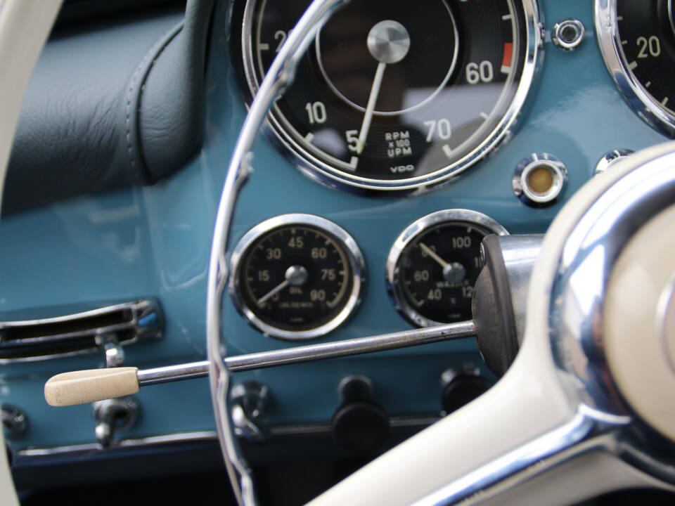 Bild 66/71 von Mercedes-Benz 190 SL (1961)