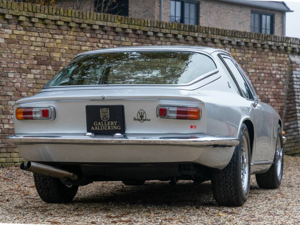 Image 22/50 of Maserati Mistral 4000 (1966)
