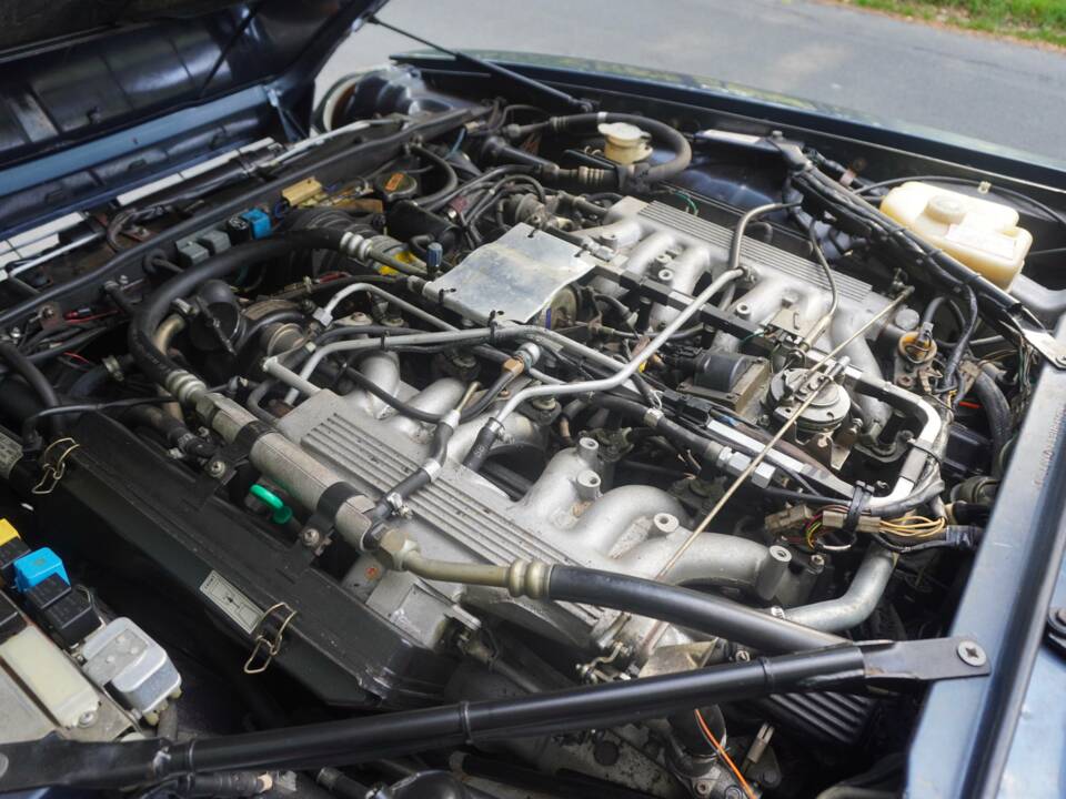 Image 16/20 of Jaguar XJS 5.3 V12 (1989)