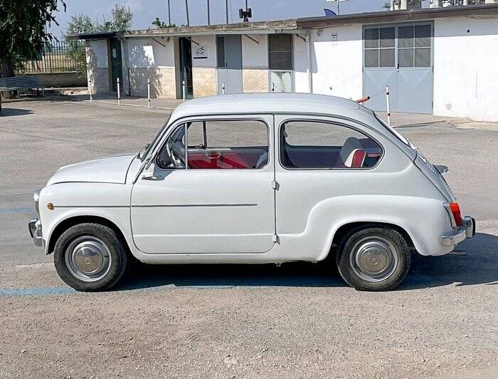 Imagen 6/6 de FIAT 600 D (1963)