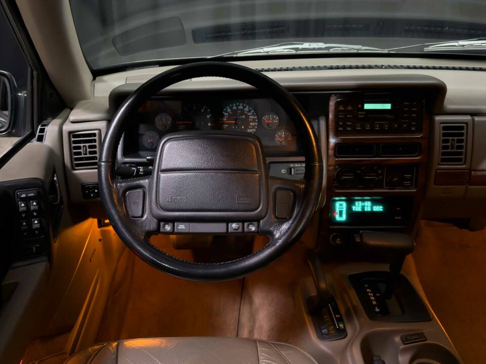 Imagen 25/72 de Jeep Grand Cherokee 4.0 Limited (1995)