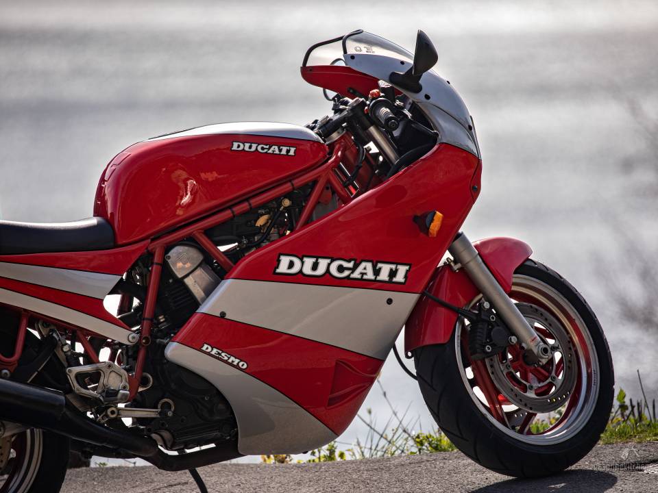 Image 25/36 of Ducati DUMMY (1989)