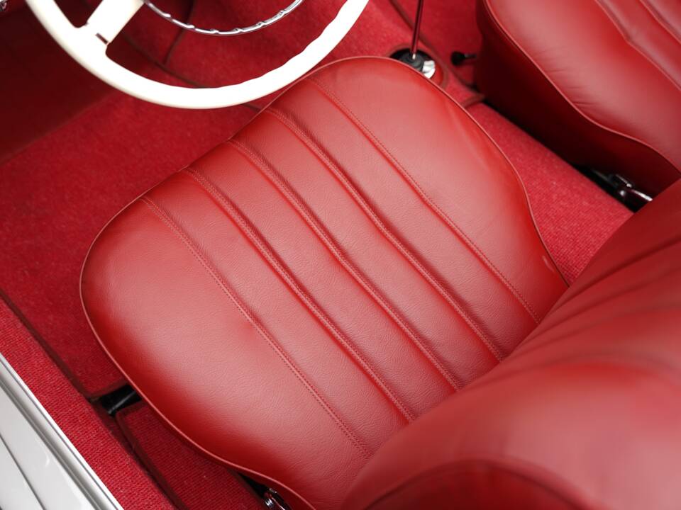 Image 17/47 de Mercedes-Benz 190 SL (1956)