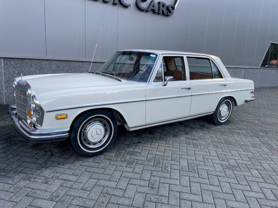 Imagen 2/35 de Mercedes-Benz 280 SEL 4,5 (1972)