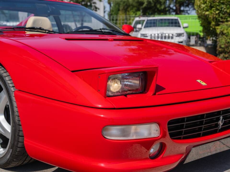 Bild 16/100 von Ferrari F 355 F1 GTS (1998)