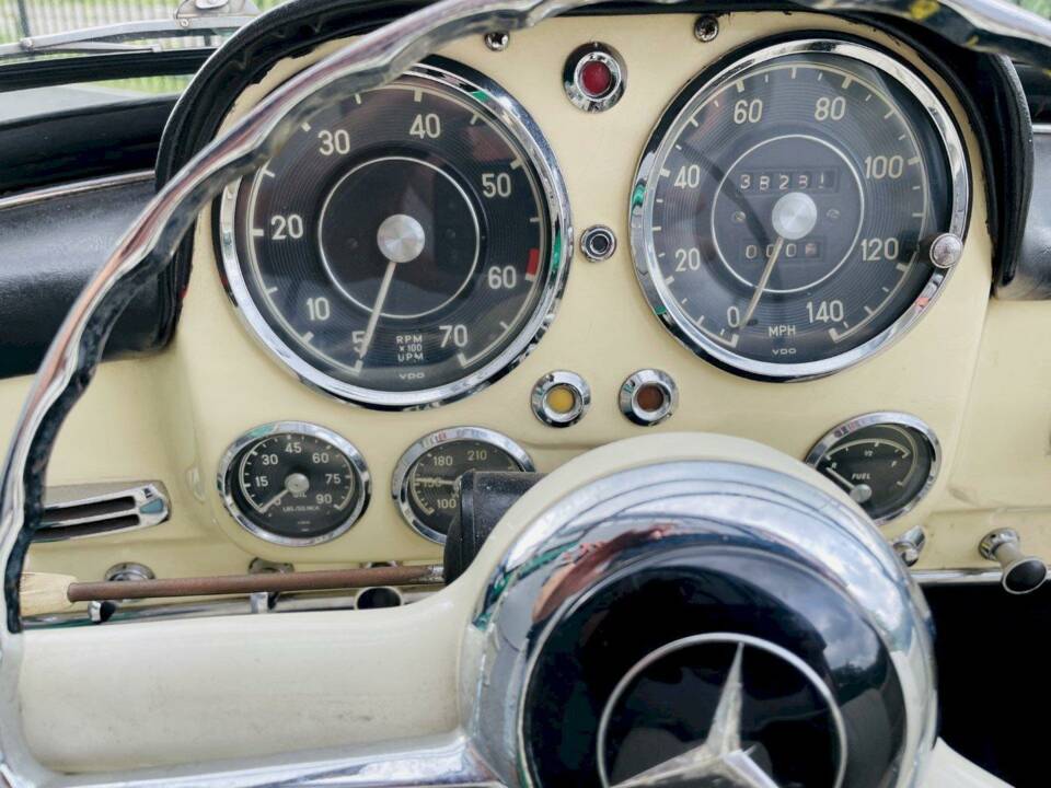 Immagine 17/36 di Mercedes-Benz 190 SL (1960)