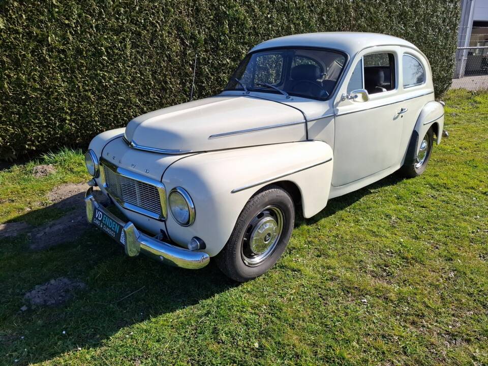Image 15/41 of Volvo PV 544 Sport (1962)