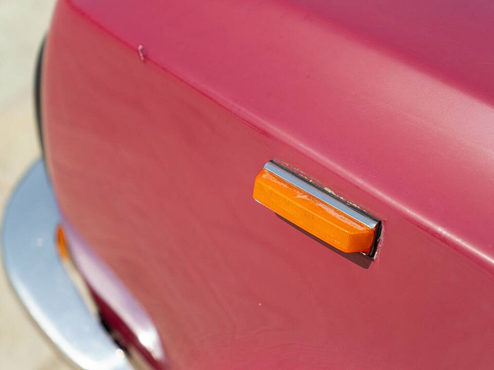 Image 19/50 of Alfa Romeo Giulia Nuova Super 1300 (1974)