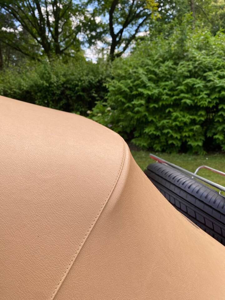 Image 7/18 of Morgan Roadster V6 (2013)