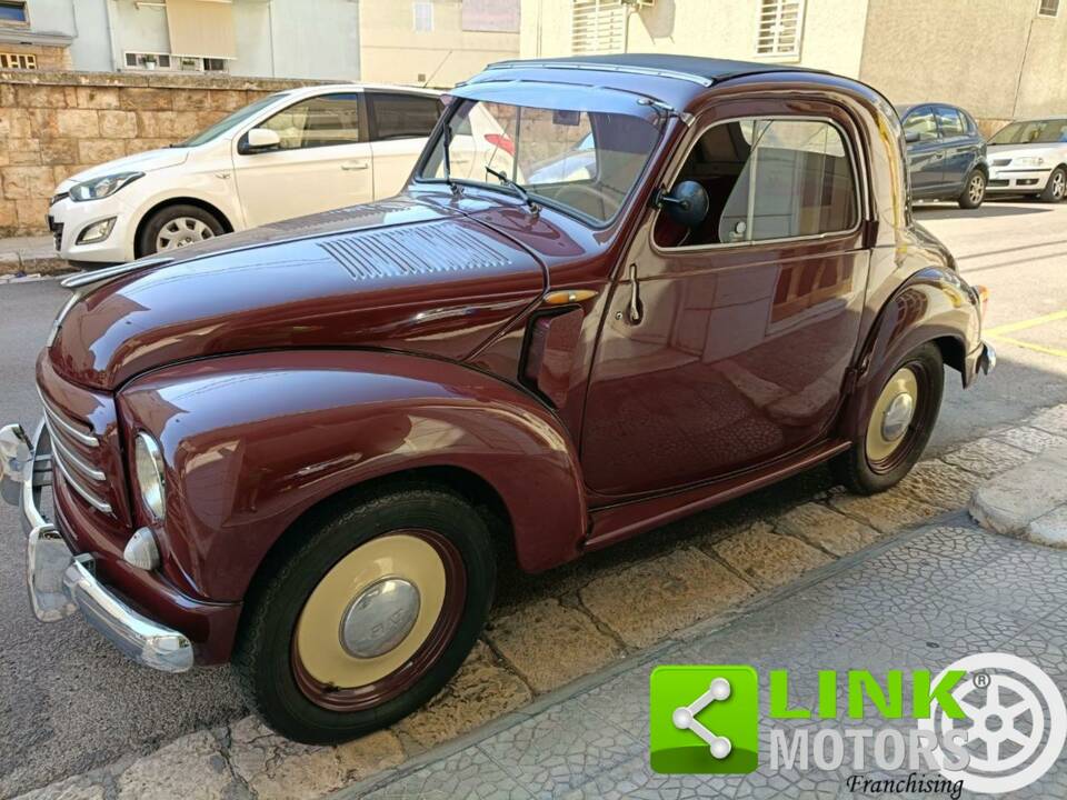 Image 2/10 of FIAT 500 C Topolino (1951)