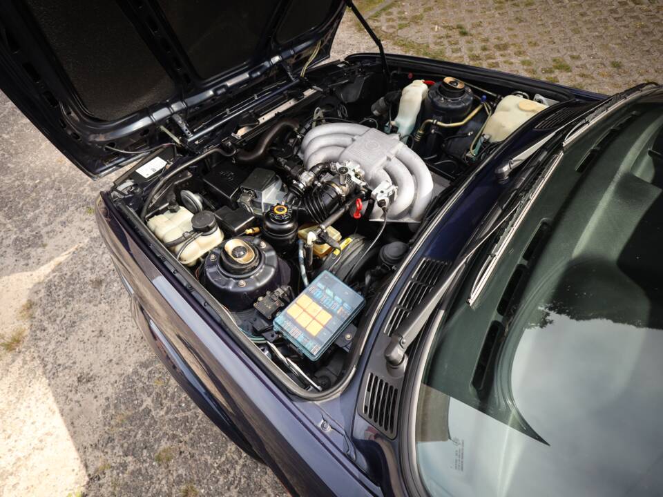 Image 46/82 of BMW 325ix (1989)