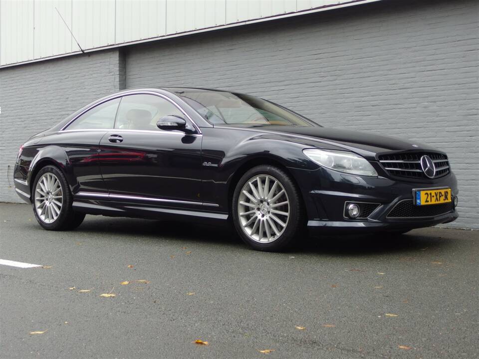 Bild 2/49 von Mercedes-Benz CL 63 AMG (2007)