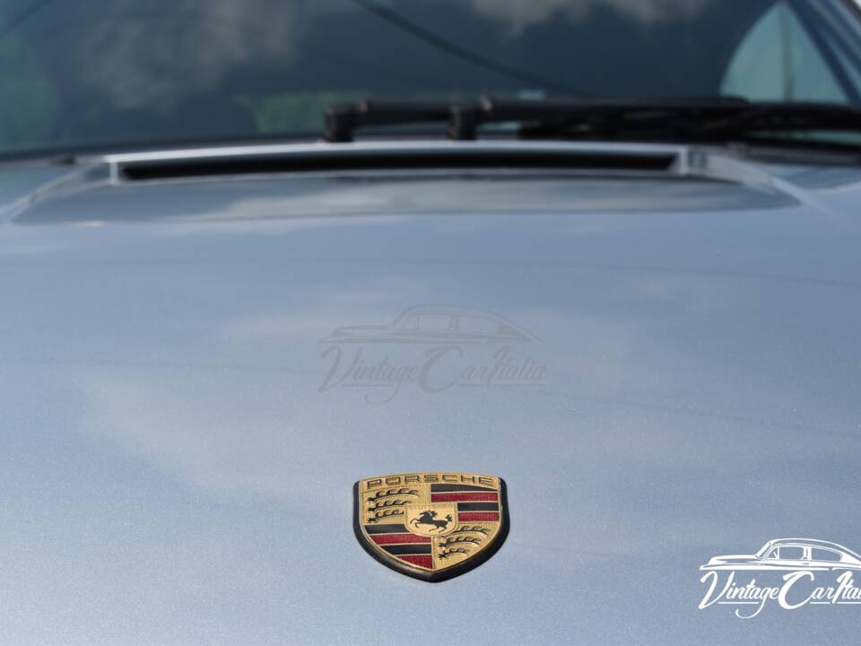 Immagine 22/73 di Porsche 911 Carrera (1995)