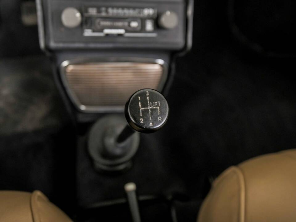 Image 27/50 of Mini 850 (1974)