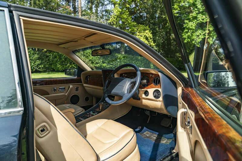 Bild 38/50 von Bentley Continental T (1997)