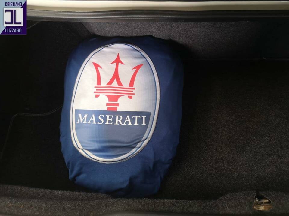 Bild 62/90 von Maserati 222 (1989)