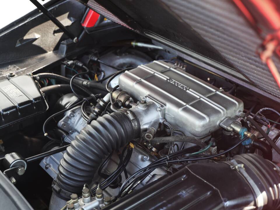 Image 58/61 of Ferrari 308 GTBi (1982)