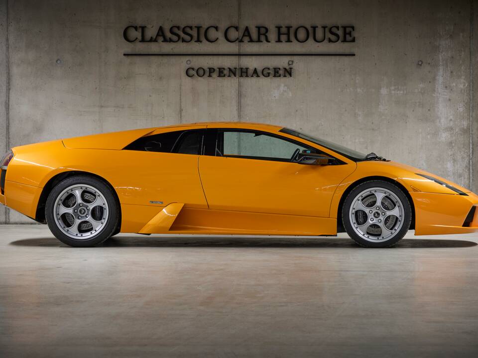 Image 30/99 of Lamborghini Murciélago (2003)