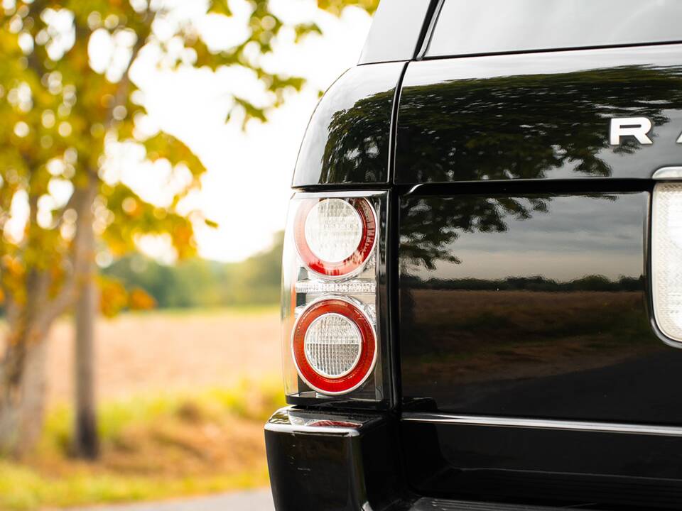 Imagen 21/67 de Land Rover Range Rover V8 Supercharged (2012)