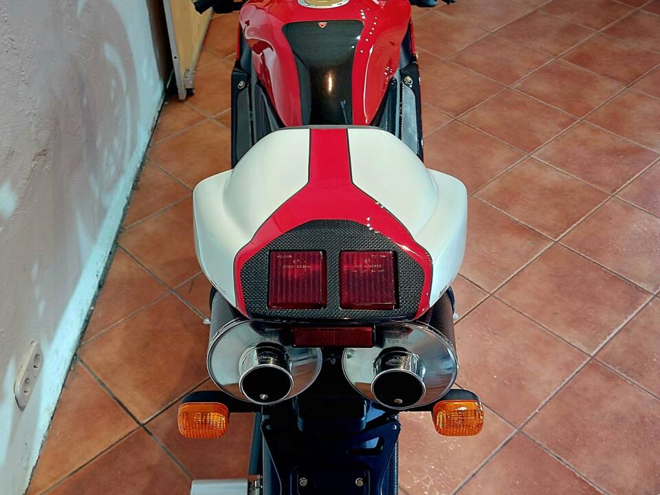 Immagine 13/58 di Ducati 998 R (2002)