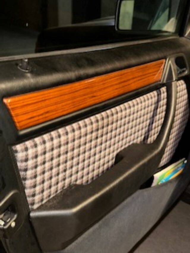 Afbeelding 57/74 van Mercedes-Benz 220 TE (1993)