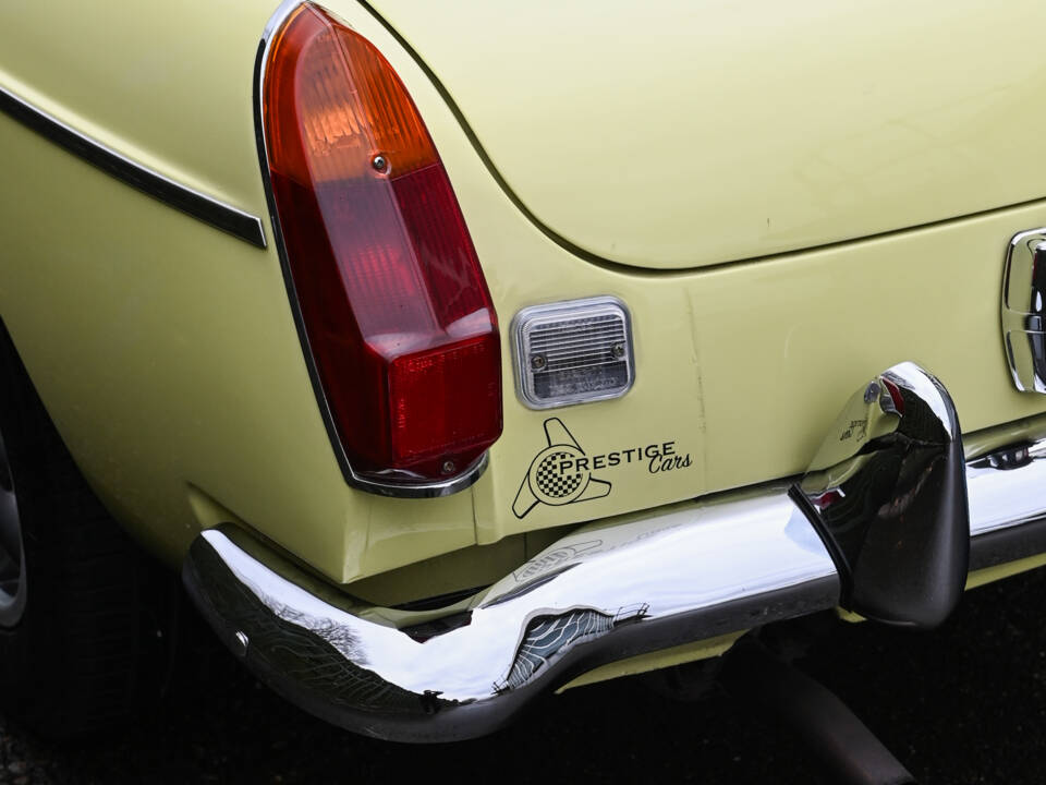 Bild 16/32 von MG MGB (1976)