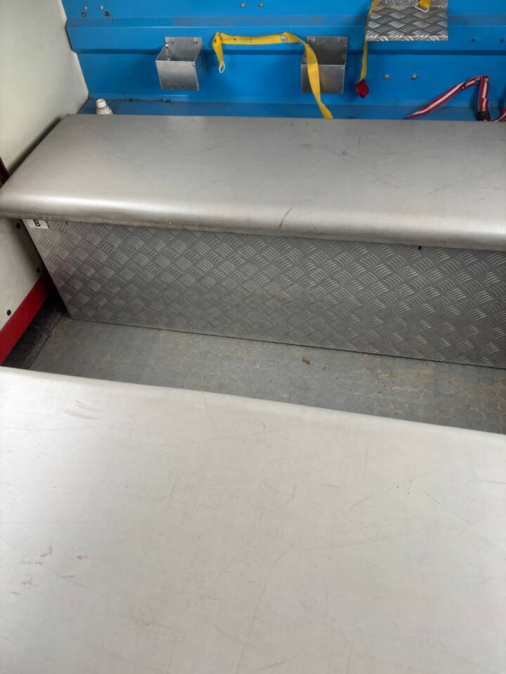 Bild 27/57 von Mercedes-Benz T1 310 (1992)