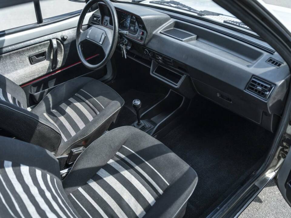 Image 5/15 of Volkswagen Polo II Coupe 1.0 (1982)