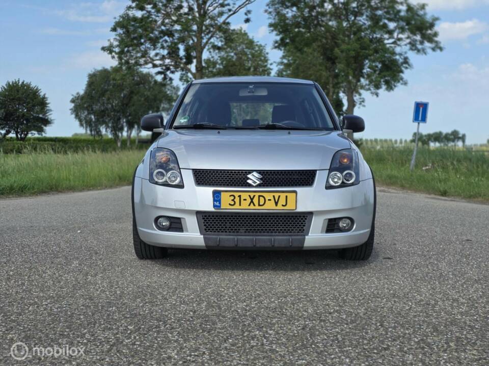 Immagine 11/40 di Suzuki Swift 1.3 (2007)